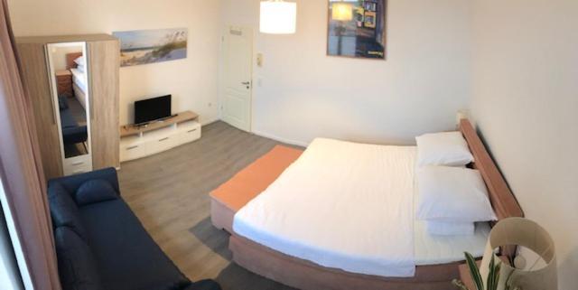 דטמולד Apartmenthaus Am Bahnhof מראה חיצוני תמונה